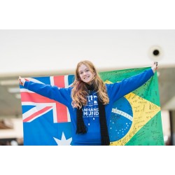 Mais 86 estudantes da rede estadual do Paraná embarcam para intercâmbio na Austrália